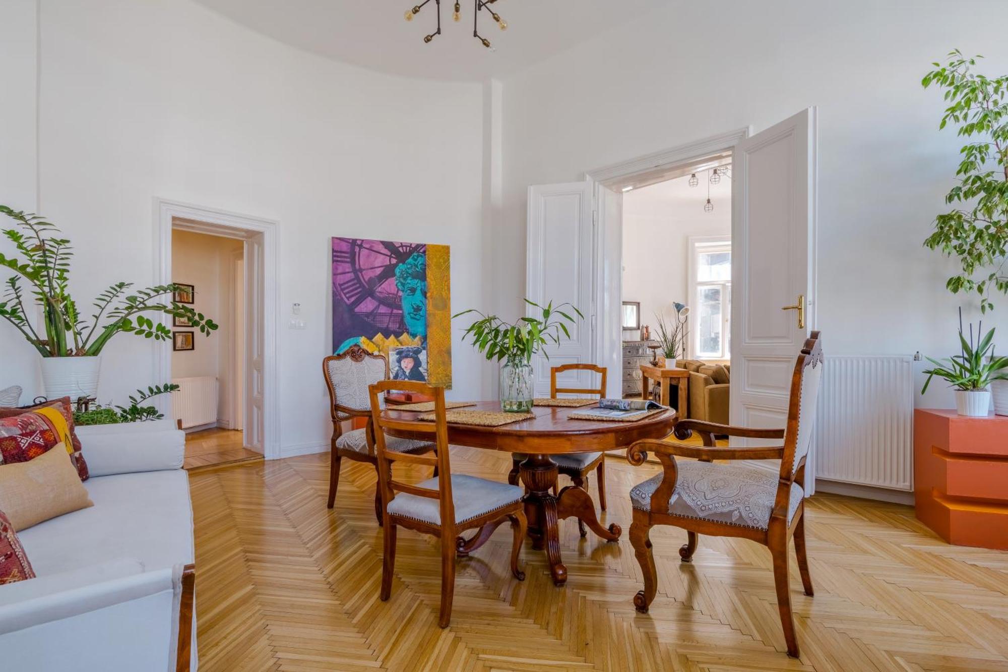 Appartement Highrise Art